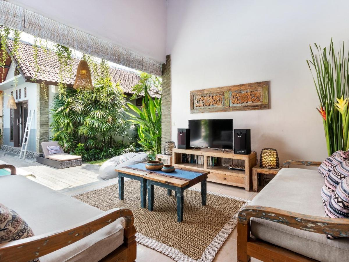 Villa Chamade Seminyak Exteriör bild