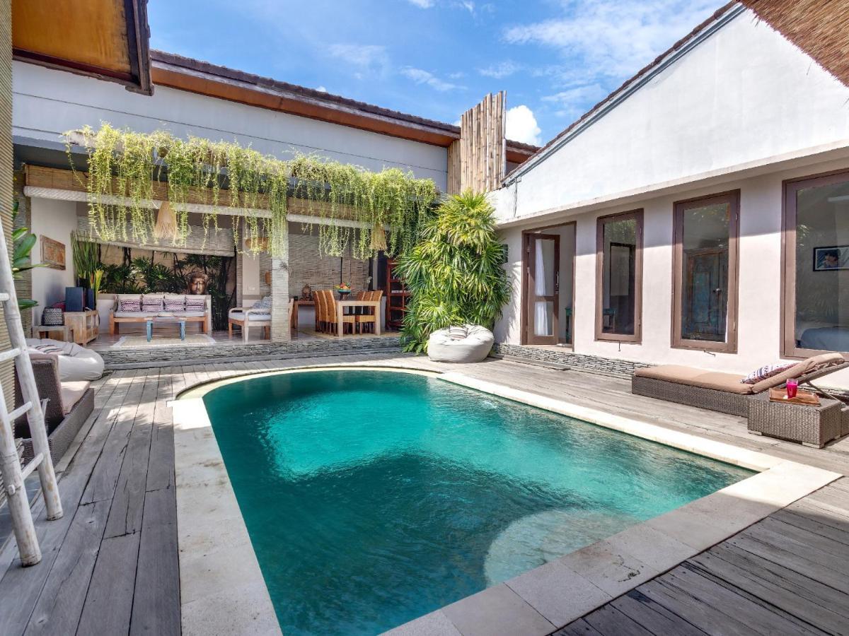 Villa Chamade Seminyak Exteriör bild